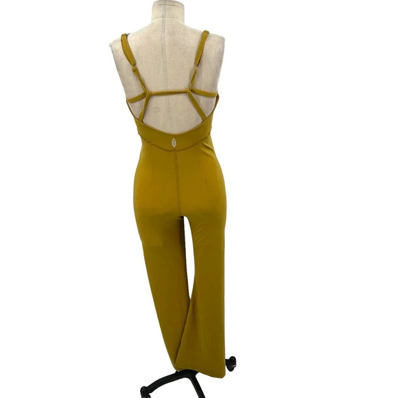 Free People Movement All Star Onesie Jumpsuit Alchemy Yellow Size Medium - Picture 6 of 9